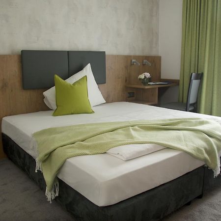 Boardinghouse Landshut Hotel ภายนอก รูปภาพ